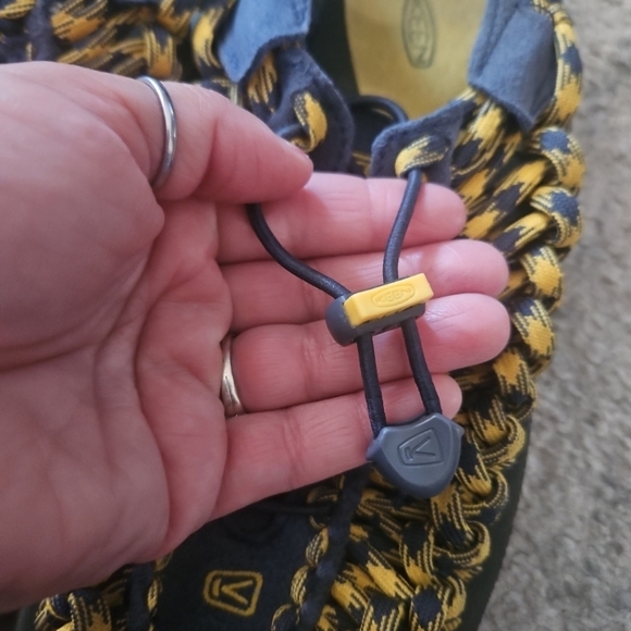 Keen Uneek 8MM Men’s Midnight Navy Spectra Yellow Sport Hiking Comfort Sandal9.5 main image 12